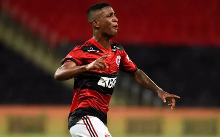 O Flamengo emprestou o meia Max, de 20 anos, ao Cuiabá até o fim da temporada. O objetivou da transação é diminuir a folha salarial do clube carioca (Foto: Divulgação/ Flamengo)