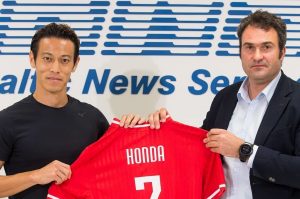 Ex-Botafogo, Honda é anunciado por clube da Lituânia