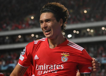 Liverpool acerta com Darwin Núñez, mas aguarda liberação do Benfica