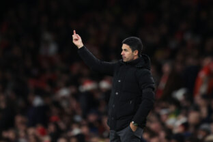 Arsenal: Arteta busca um reforço no ataque para substituir o lesionado Gabriel Jesus